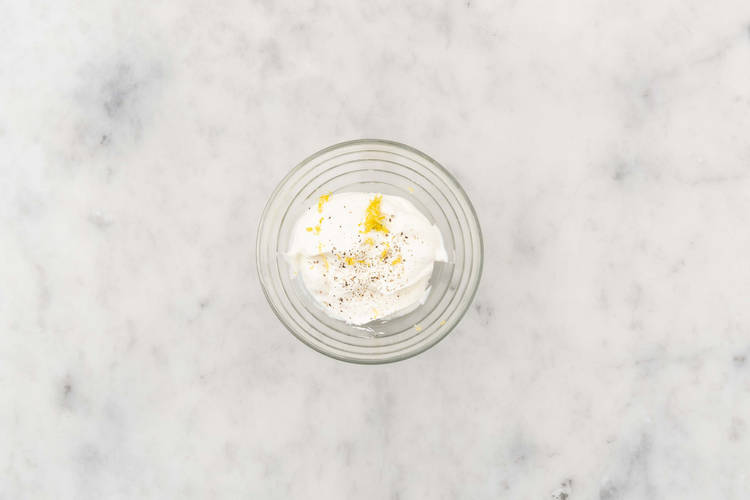 Condire lo yogurt