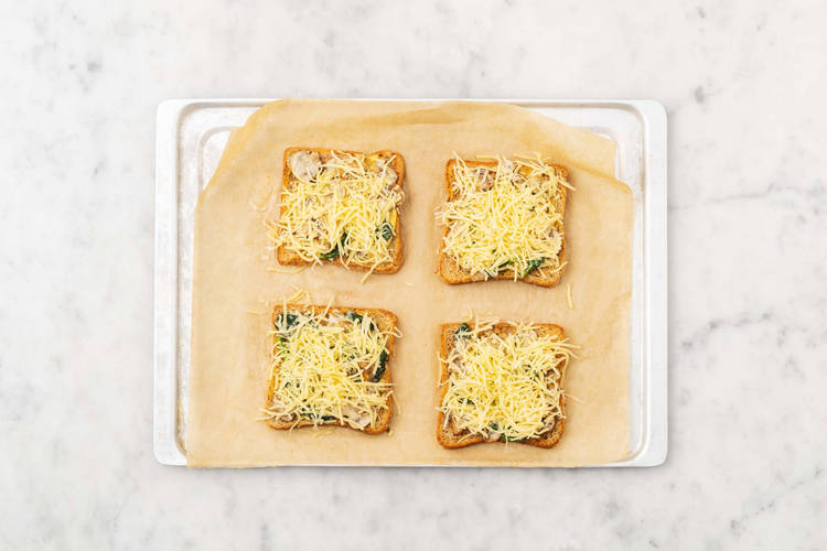 Enfourner les toasts