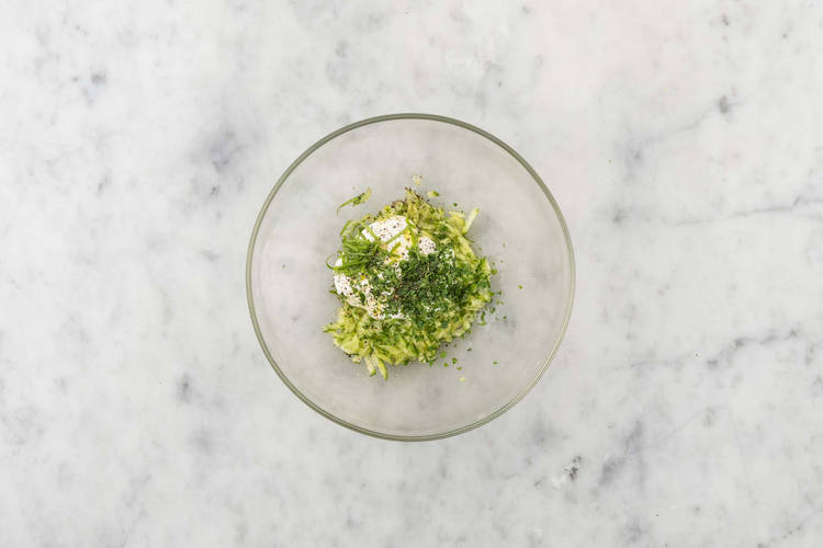 Préparer le tzatziki
