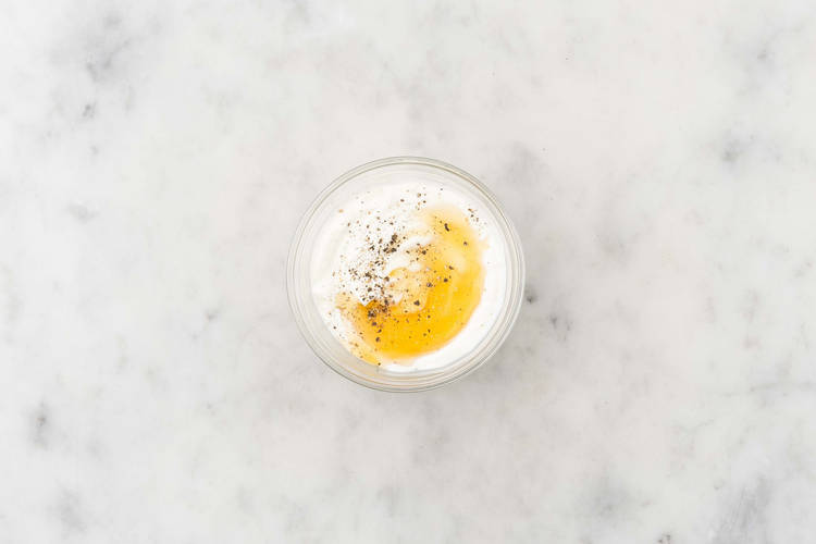 Condire lo yogurt