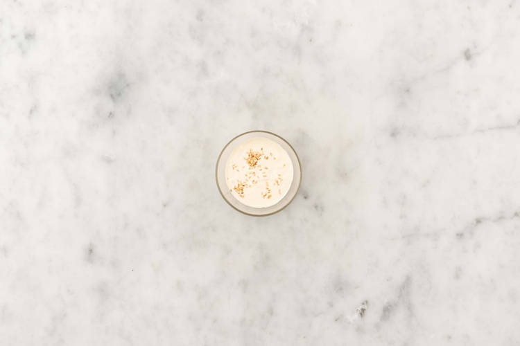 Préparer la vinaigrette au sésame