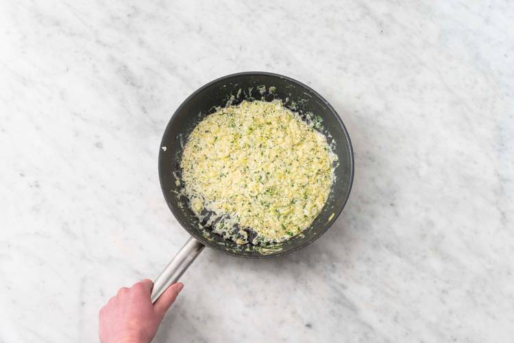 Make your Tarragon Sauce