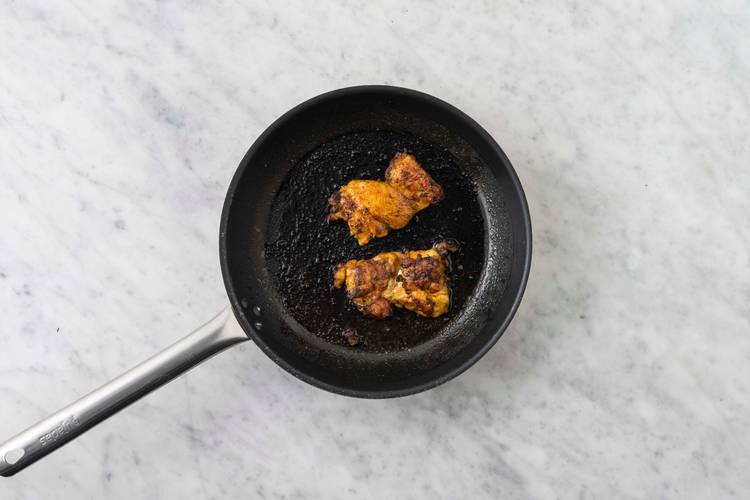 Fry the Spiced Chicken