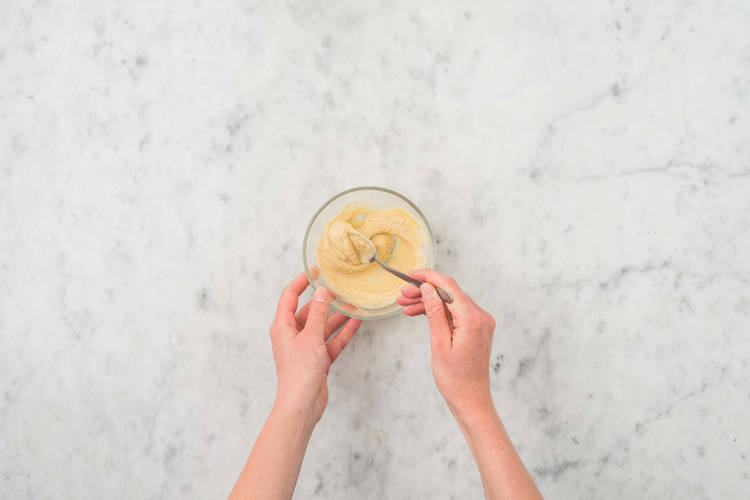 Make hummus drizzle