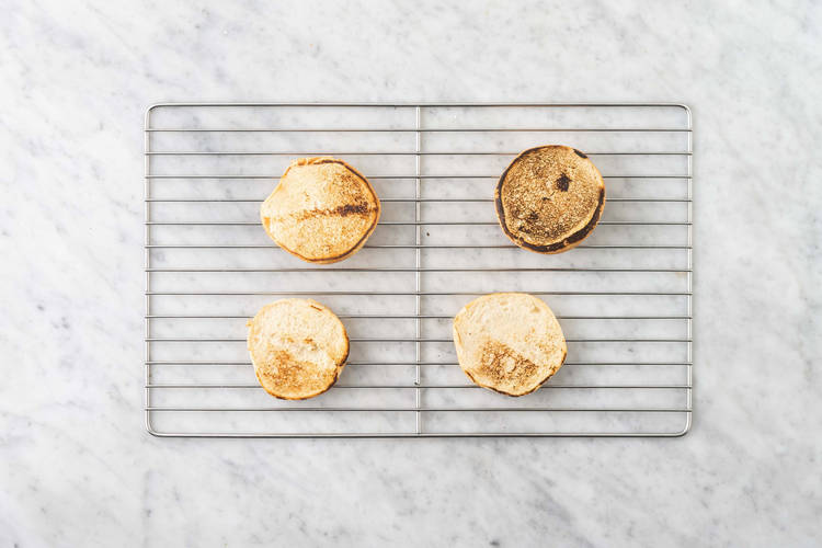 Faire griller les pains