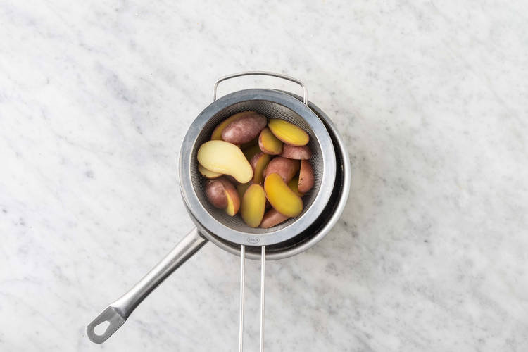 Faire bouillir les pommes de terre