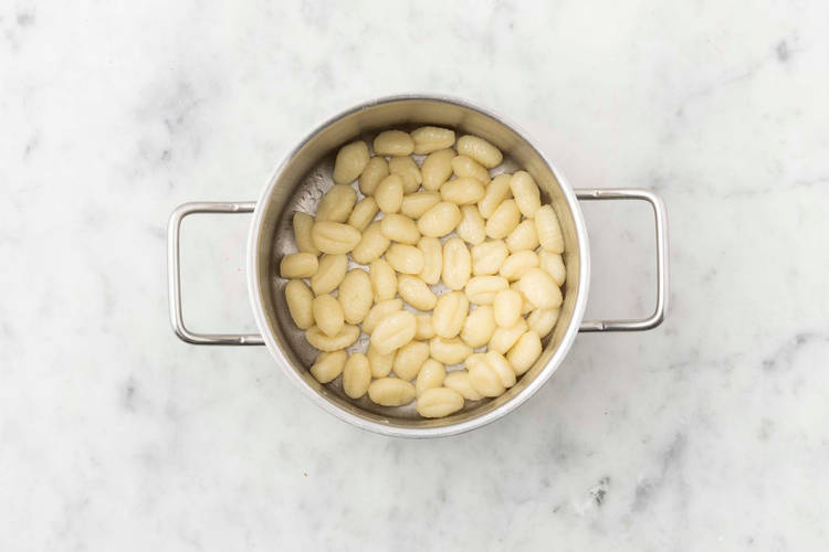 Cook gnocchi