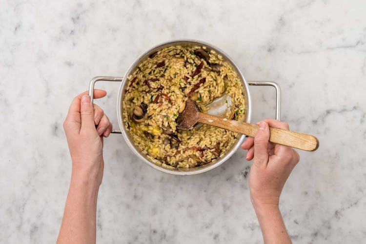 Risotto fertigstellen
