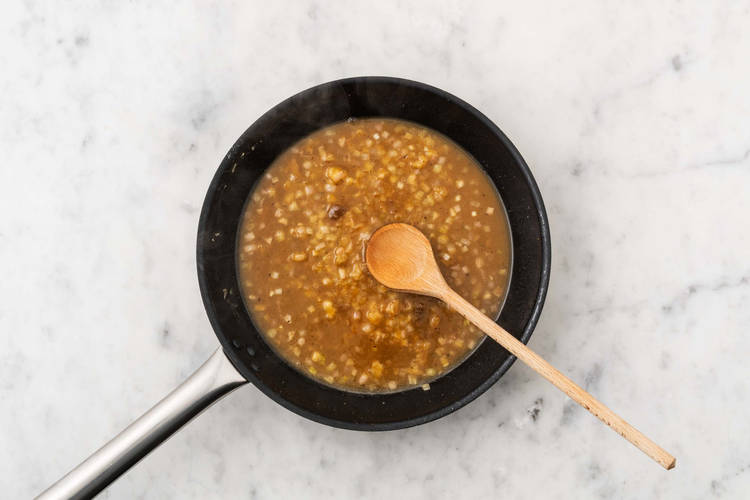 Finish balsamic-fig sauce