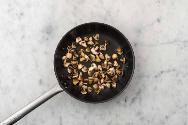 Champignons braten