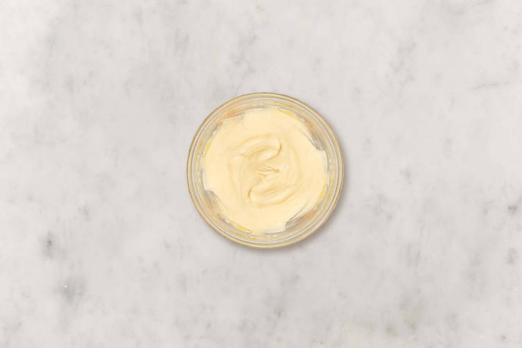 Make garlic Dijonnaise