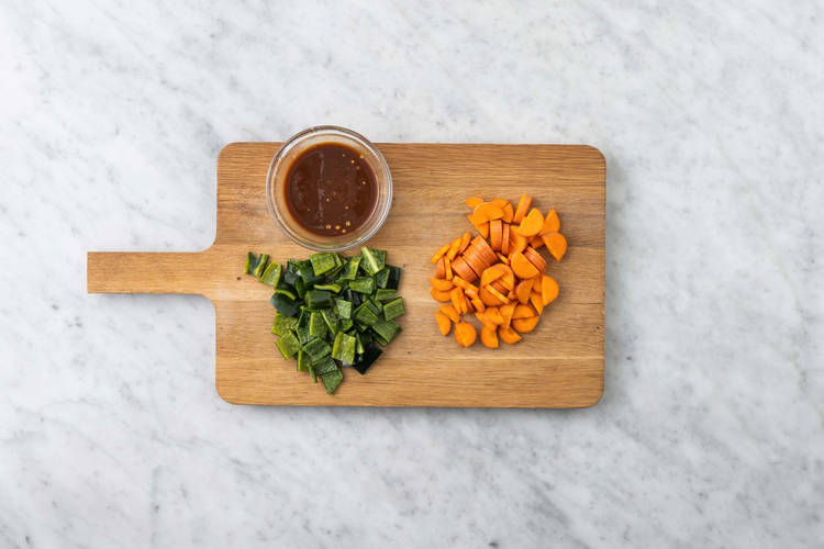 Préparer et faire la sauce pour sautés