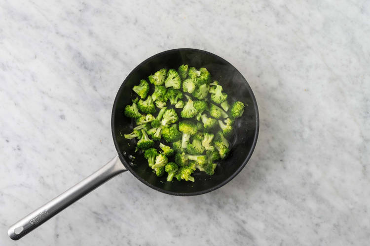 Garlic Broccoli Time