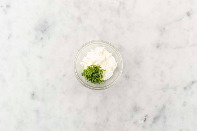 Mix the Mint Yoghurt