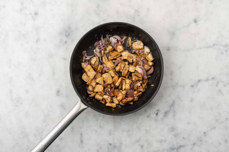 Steg pulled beans og rødløg