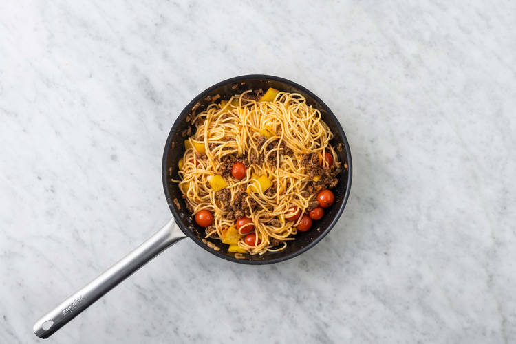 Tillsätt pasta & ost