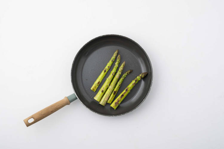 Asperges grillen