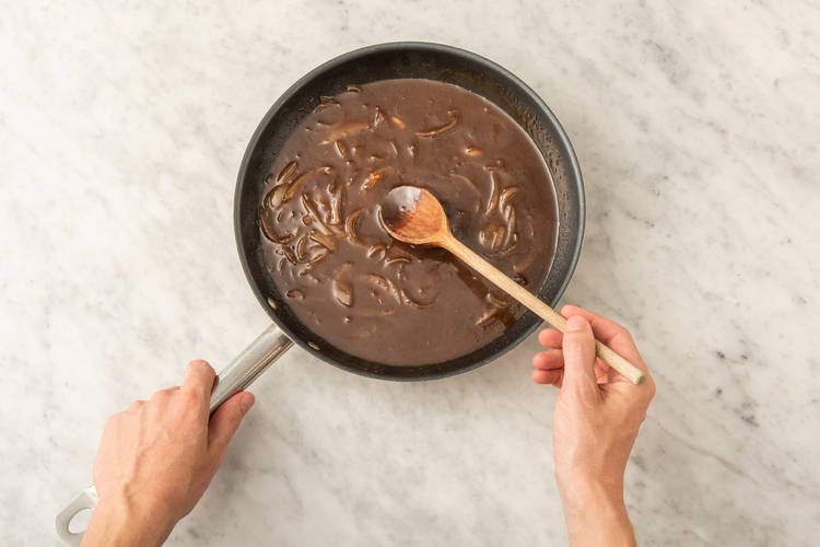 Soße kochen