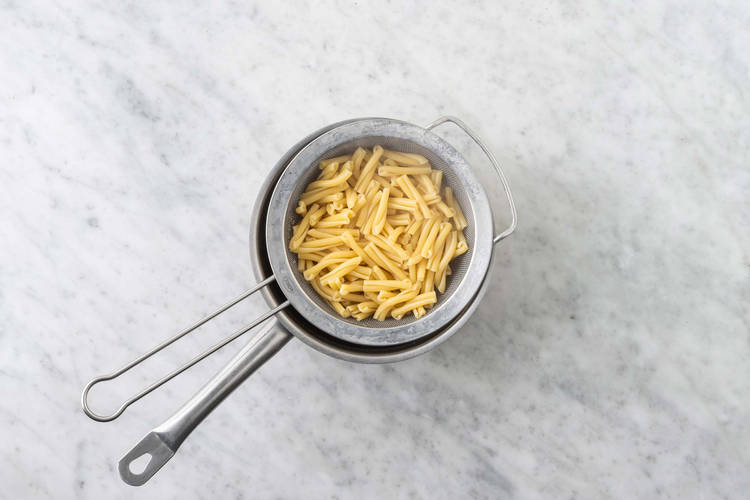 Cuocere la pasta