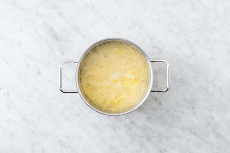 Cuocere la pasta