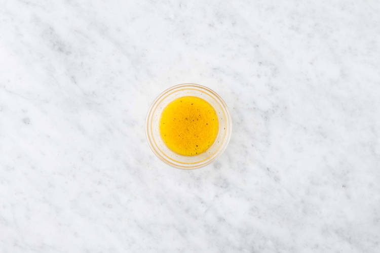 Creare l'olio all'arancia
