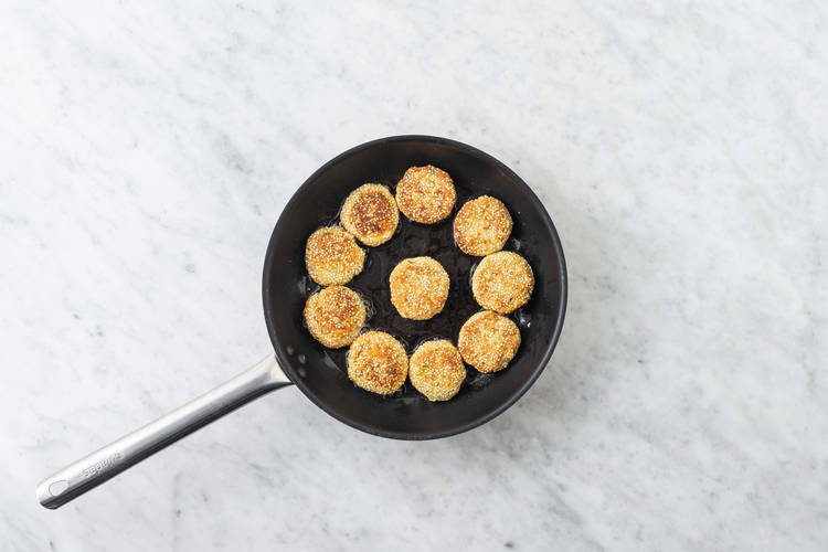 Cuocere le frittelle