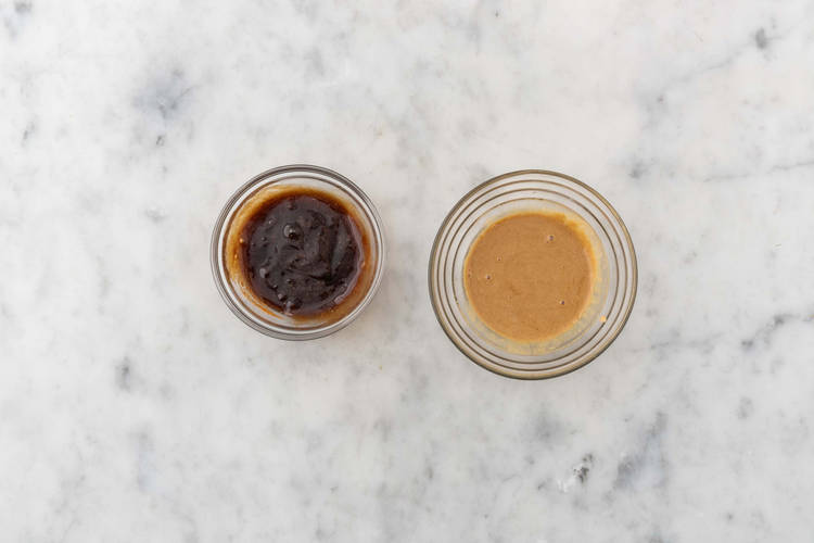 Make peanut satay sauce and stir-fry sauce