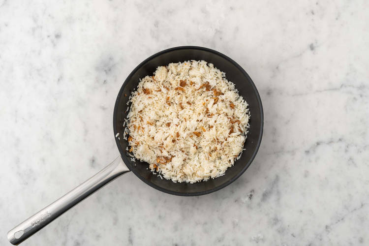 Préparer le riz frit