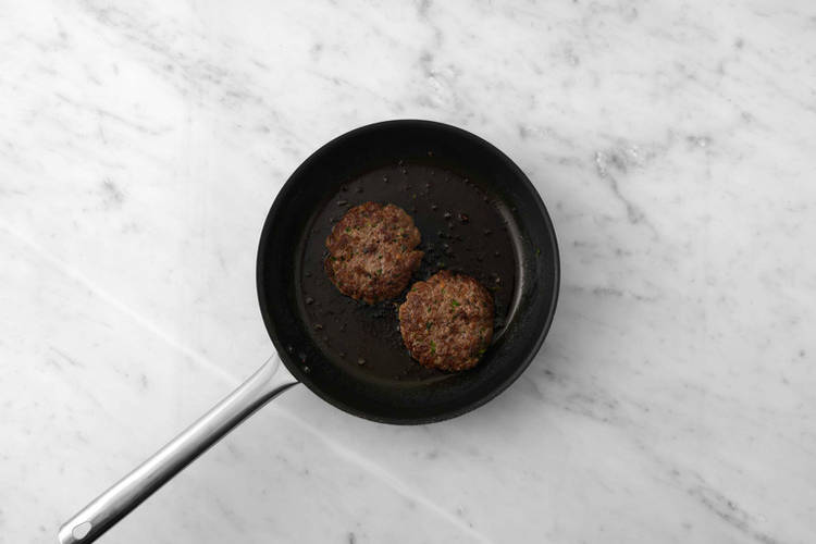 Hamburguesas al fuego