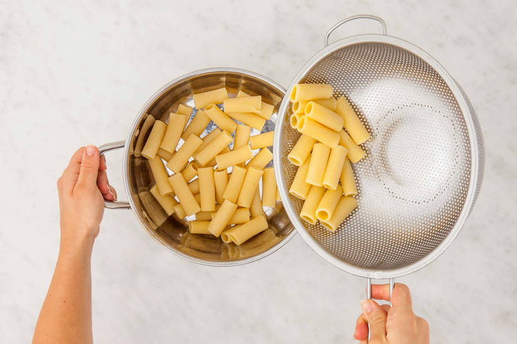 Hierve la pasta