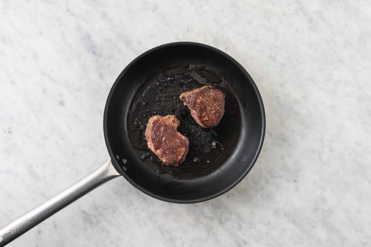 Préparer le steak