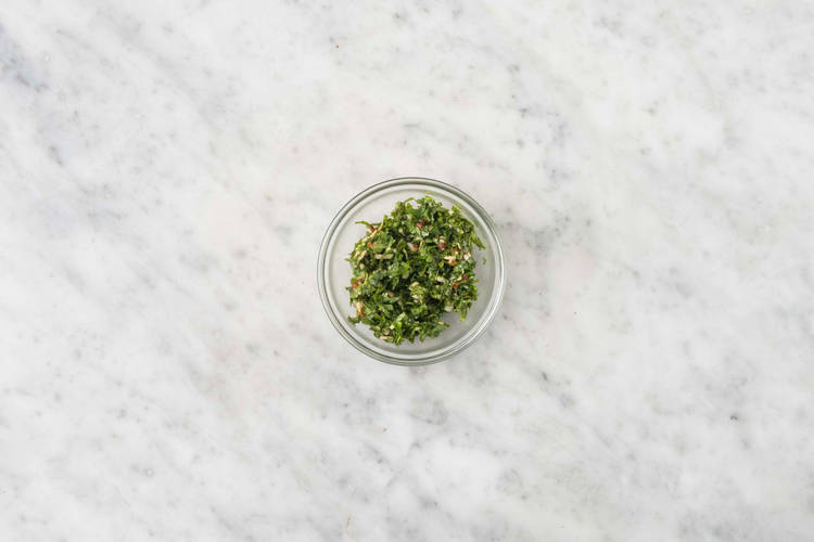 Thaise chimichurri maken