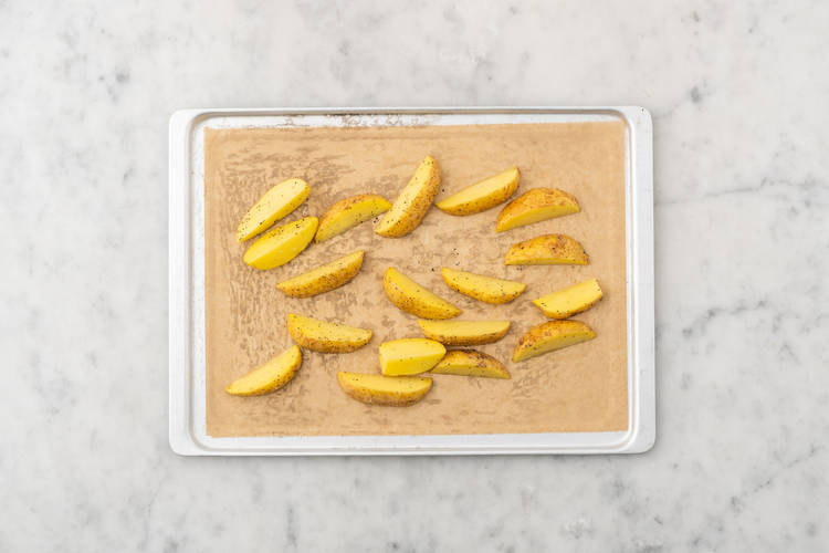 Roast potato wedges