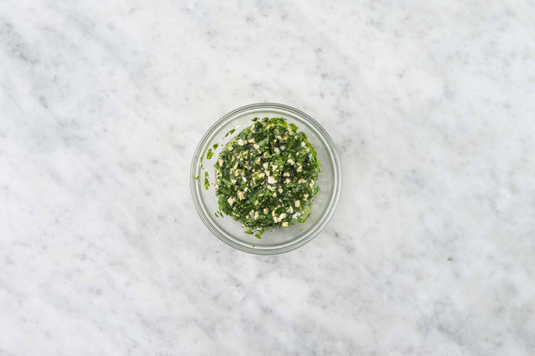 Préparer le pesto
