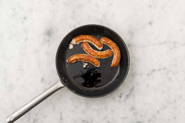 Cocina las salchichas