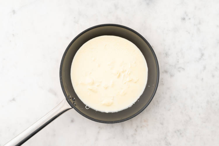Camembertsaus maken