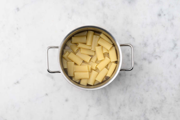 Cuece la pasta