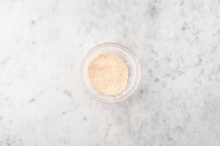 Mix the Spiced Flour