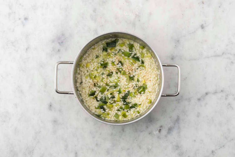 Cremiges Risotto mit Broccolini Rezept | HelloFresh