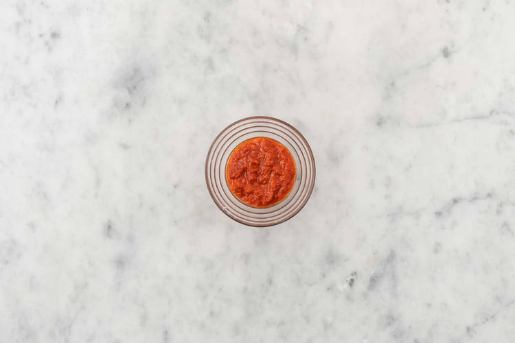 Mélanger la sauce Kimchi