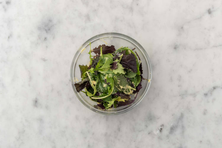 Prepara la ensalada