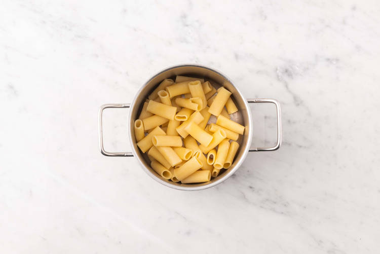 Rigatoni kochen