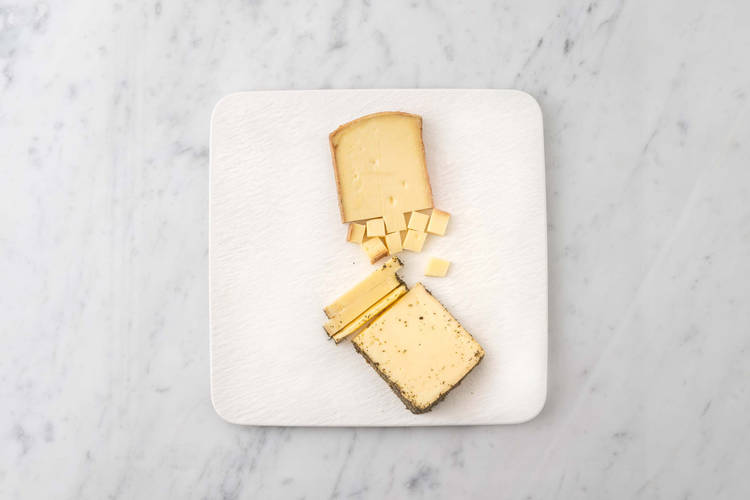 Käse aufschneiden