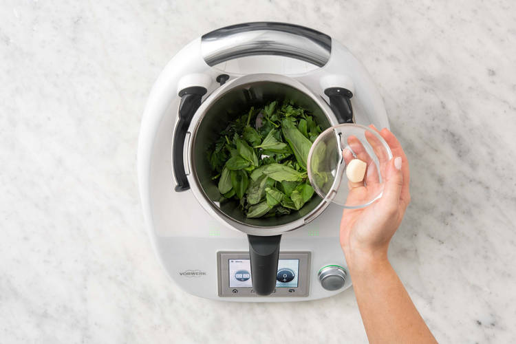Pesto zubereiten