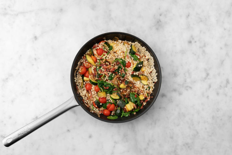 Tillsätt pärlcouscous