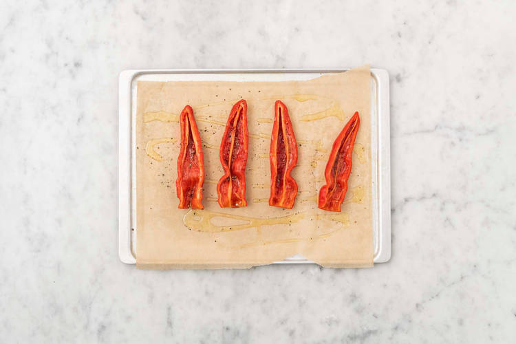 Rôtir le poivron rouge pointu