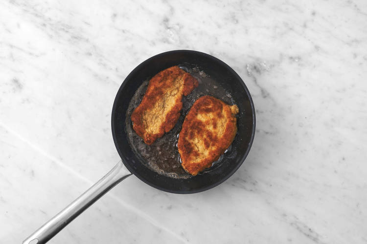 Cuire l'escalope panée