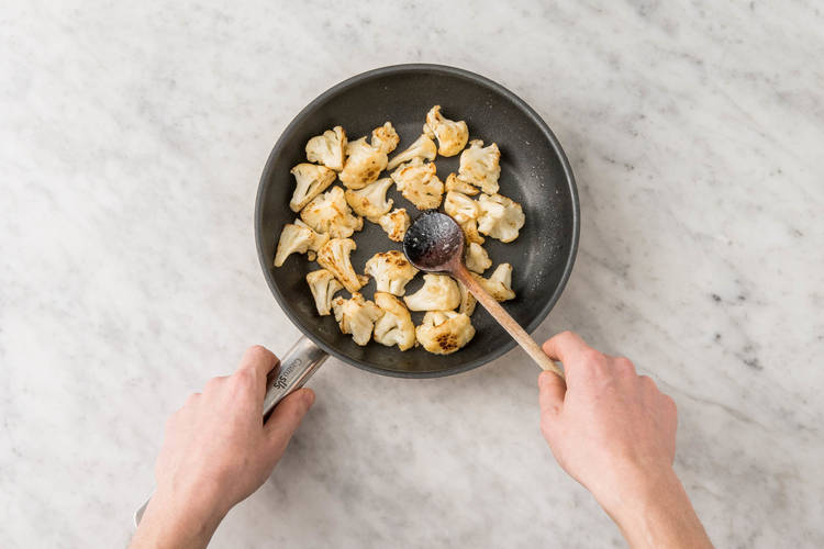 Cuire le reste du chou-fleur