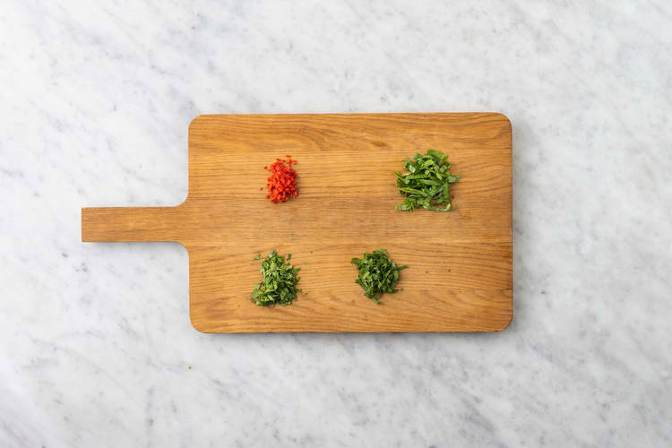 Émincer les aromates