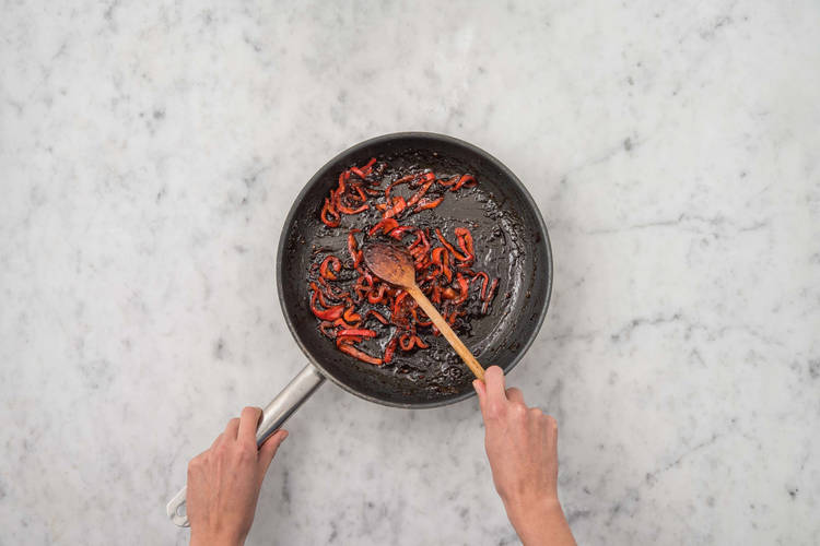 Cuire le poivron pointu